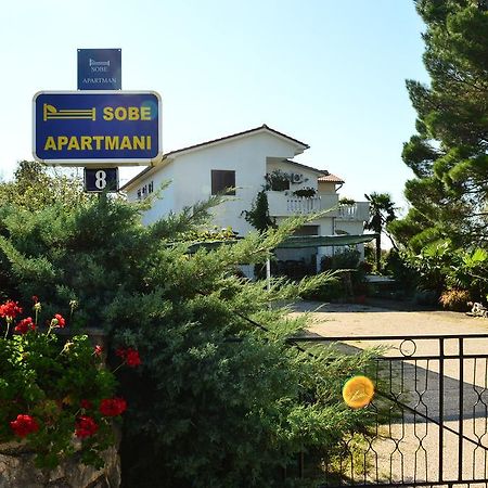Apartments Stivic Pinezići Exterior foto